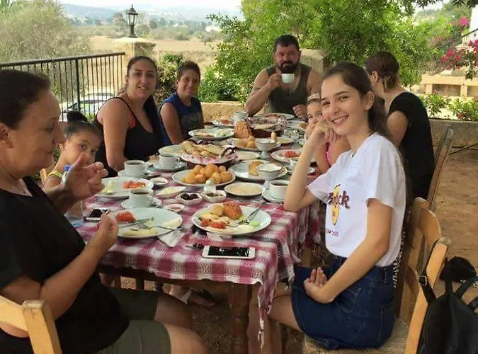 Karpaz Farm Pensión